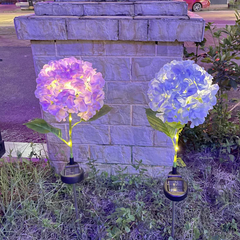 TheSolarHydrangeaLawnLightSimulatesTheOutdoorGarden Decorative Lights in The Garden of The Villa Garden Landscape Garden Lights